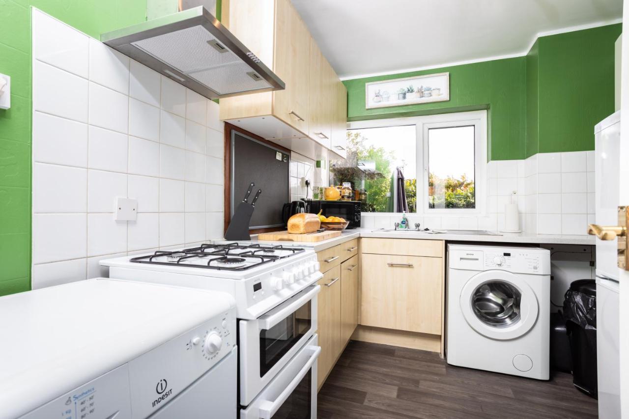 Perfect For Contractors - Canterbury - Free Parking - Ultra Wifi מראה חיצוני תמונה
