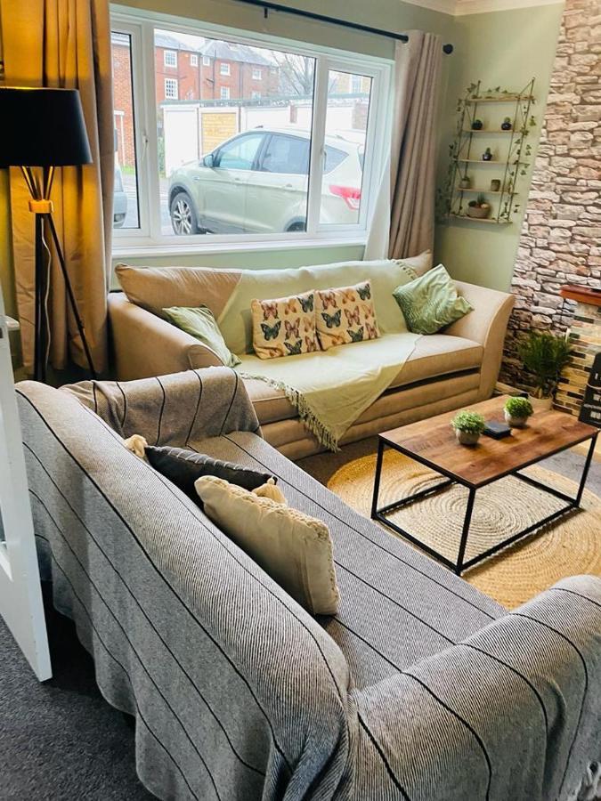 Perfect For Contractors - Canterbury - Free Parking - Ultra Wifi מראה חיצוני תמונה